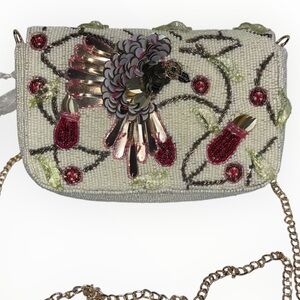 Beautiful bird beaded purse